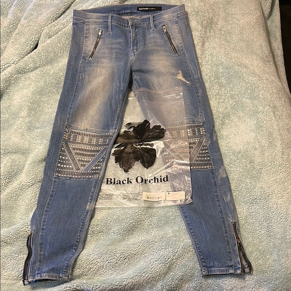 Black Orchid Women's Blue Jeans